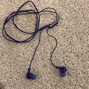 Purple jvc head phones